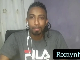 Soloboy Romynhorj's outdoor solo performance with impressive endowment