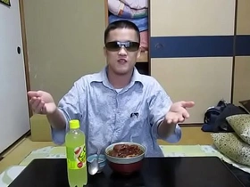 Japanese gay Junpei cooks and eats pork cutlet curry in Syamu's video